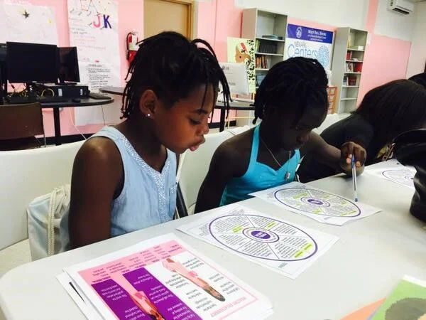 she wins sasha and malayjah readin.jpg