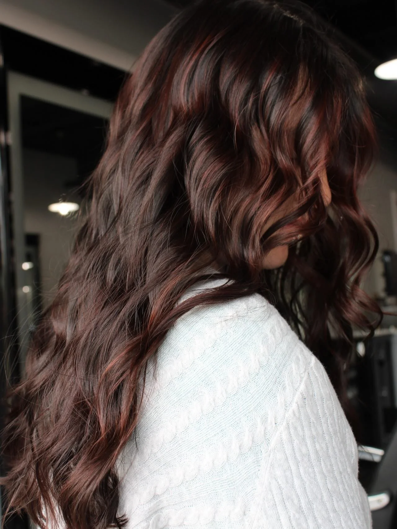 Cherry Mocha by @hairbykacied 

We have a limited spots available this week with select stylists, Book now while you still can!