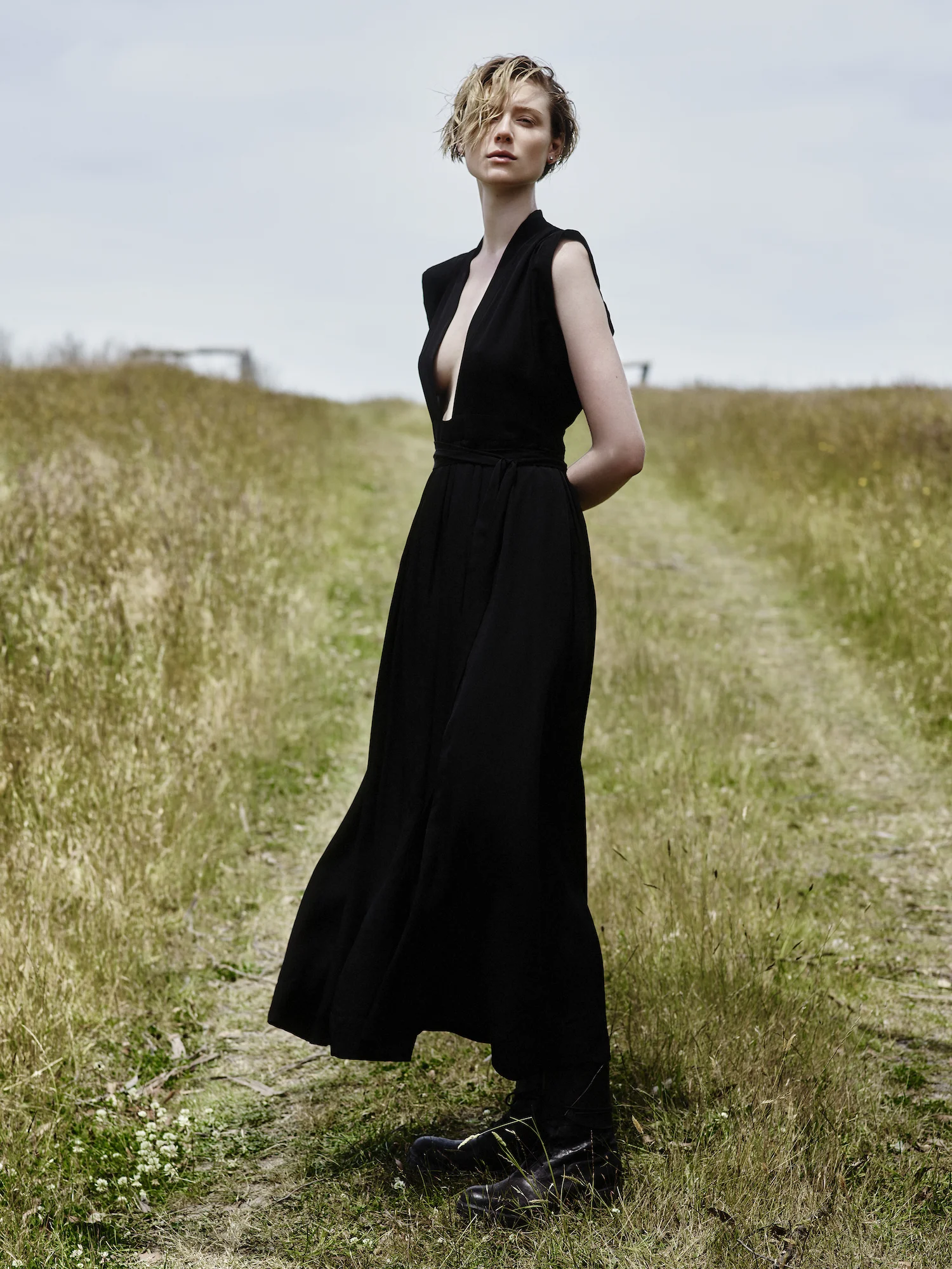 Harpers_ElizabethDebicki_01_050-graded.jpeg