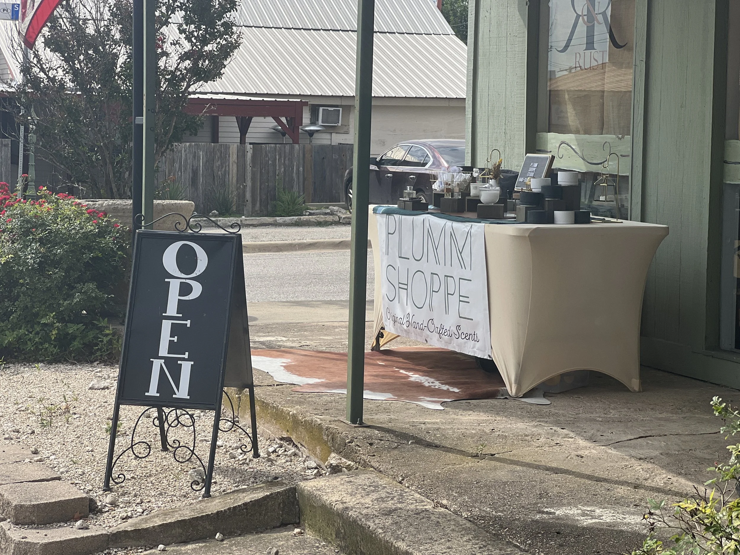 Ruffles & Rust  - Pflugerville, TX