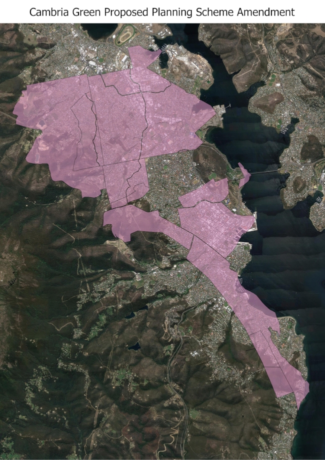 The Cambria Green Property map superimposed over a map of Hobart at the same scale. Image courtesy of Freycinet Action Network.