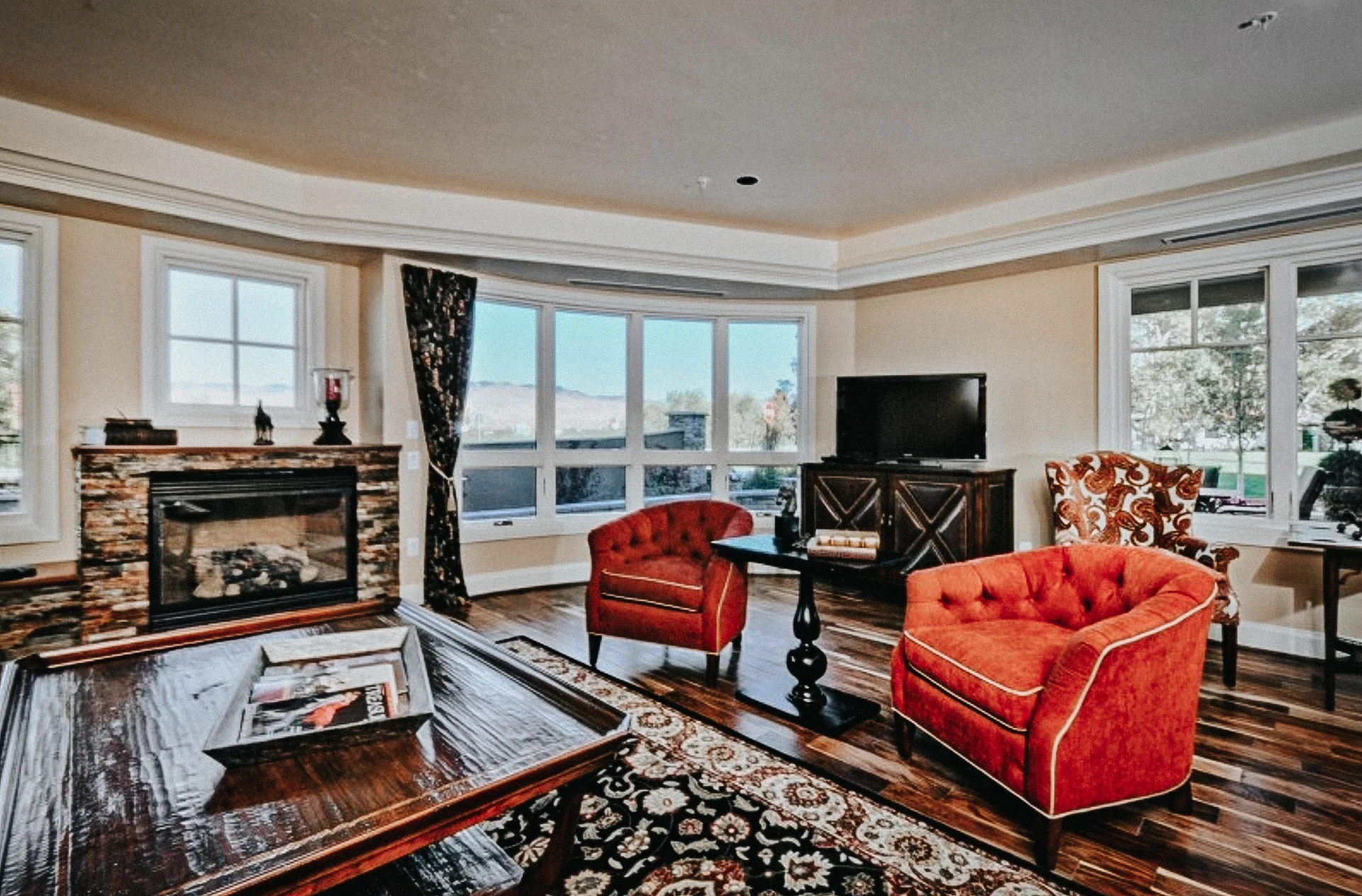 Metro Condo Lodge.jpg