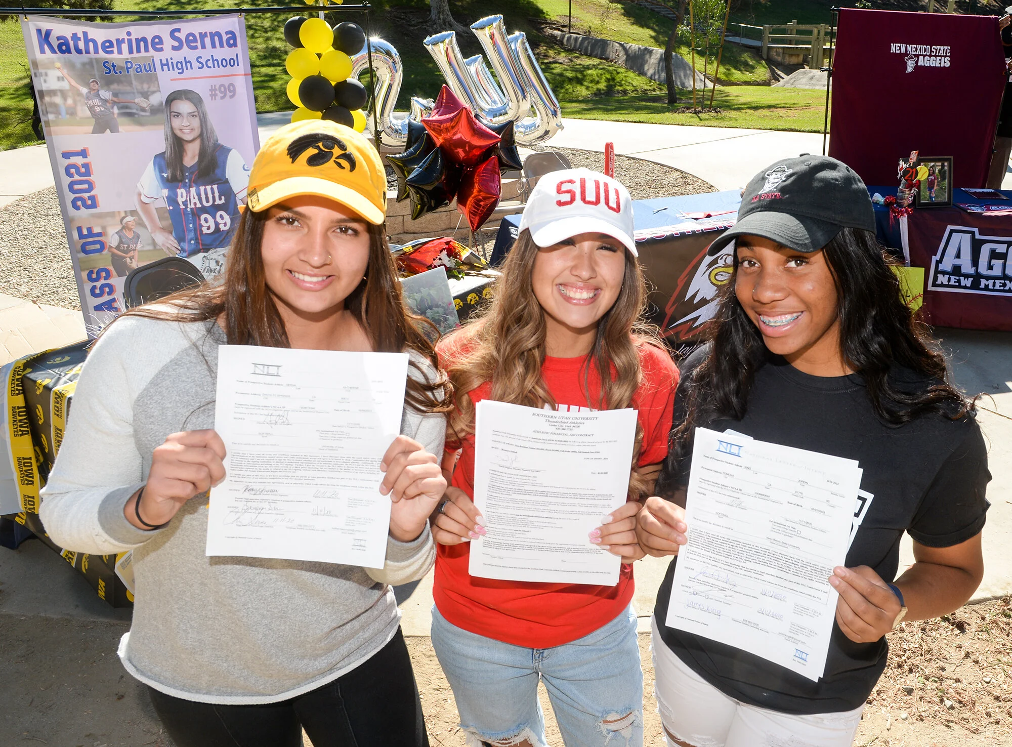 Three St. Paul softball players sign letters of intent for next level