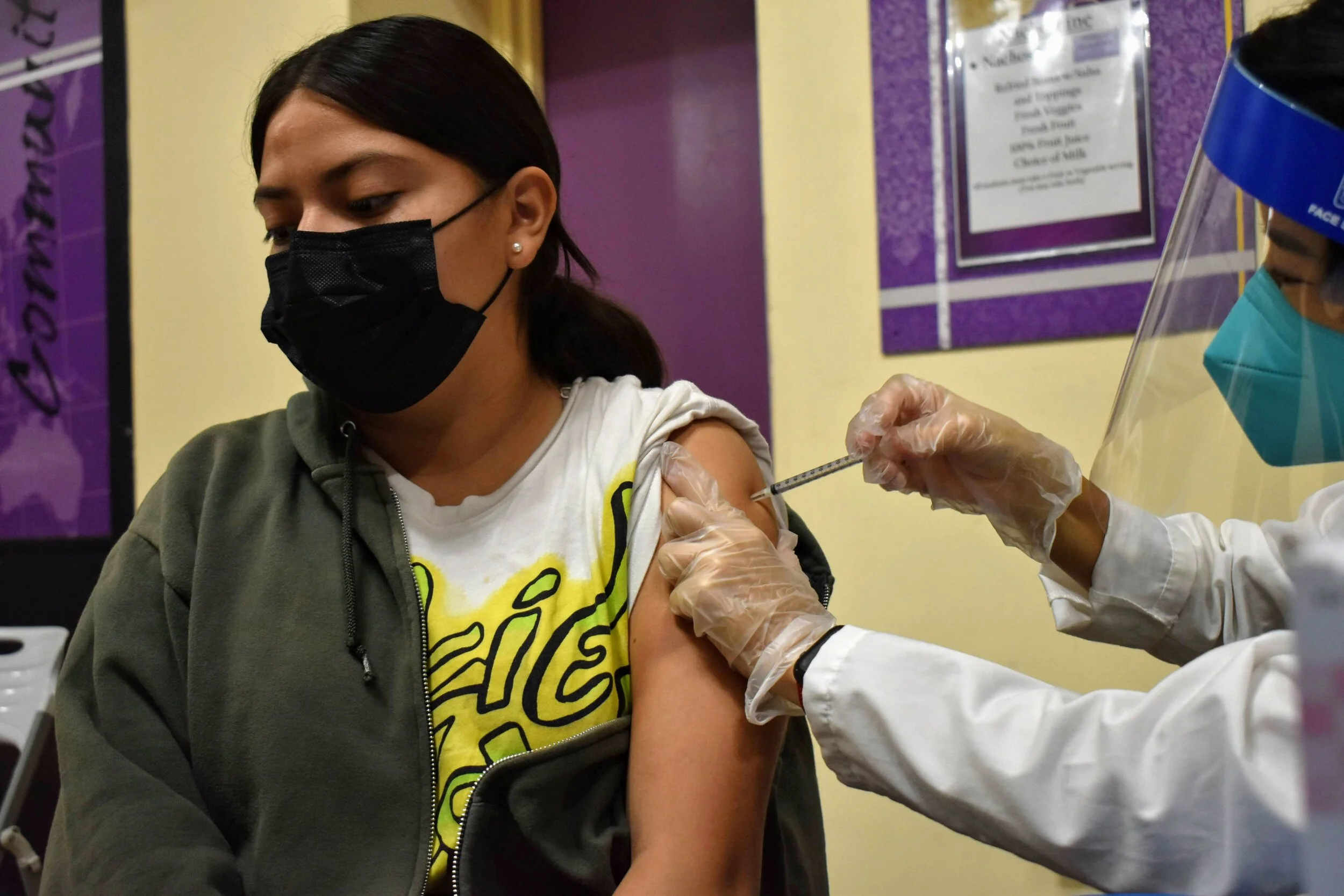 Norwalk High holds COVID-19 vaccination clinic