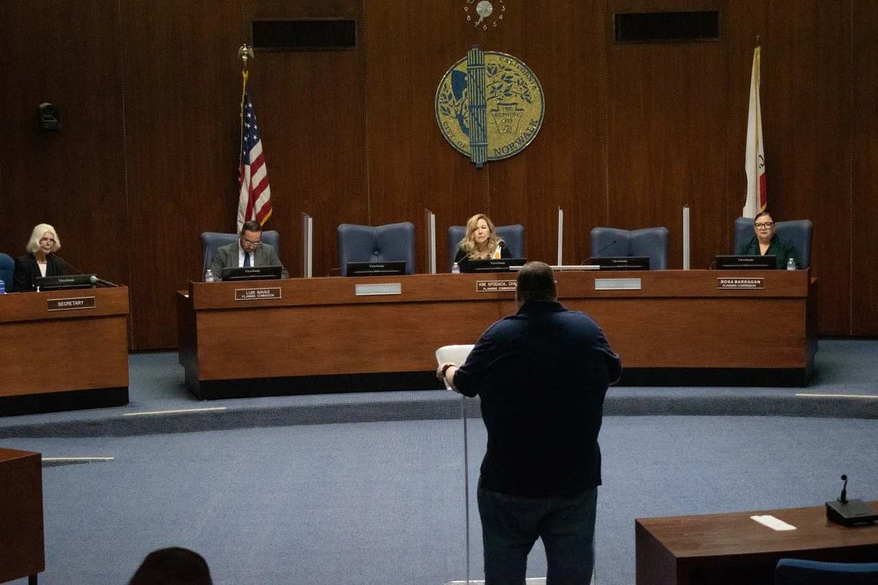 Norwalk Planning Commission strikes down controversial car wash project