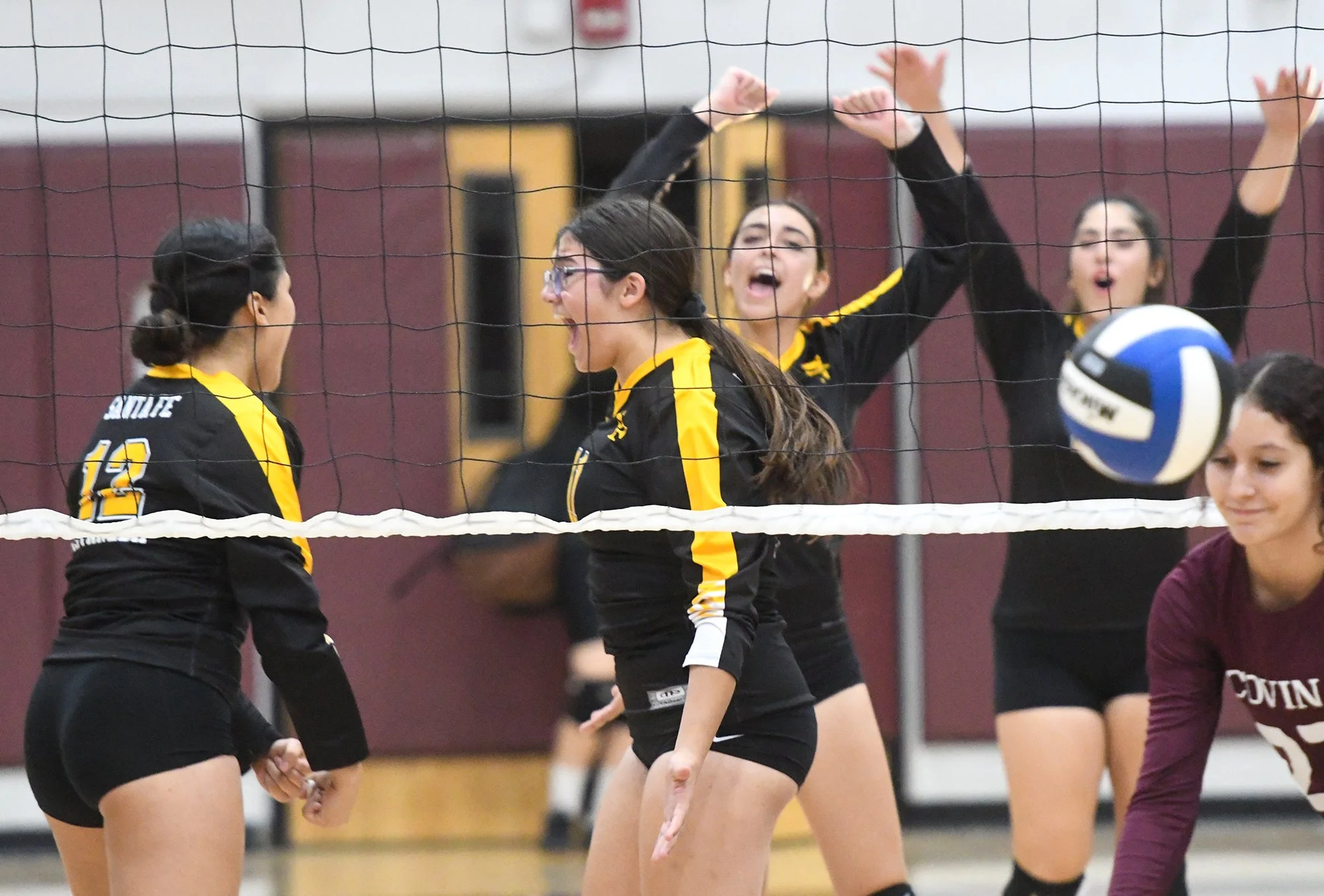 Santa Fe girls volleyball off to hot start