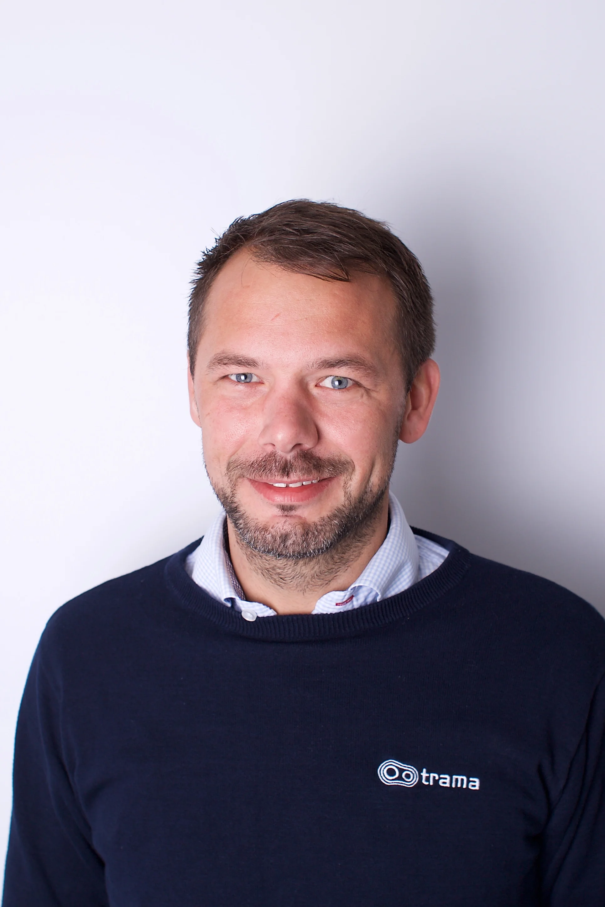 Kenneth Granås Johansen Daglig Leder 915 72 345