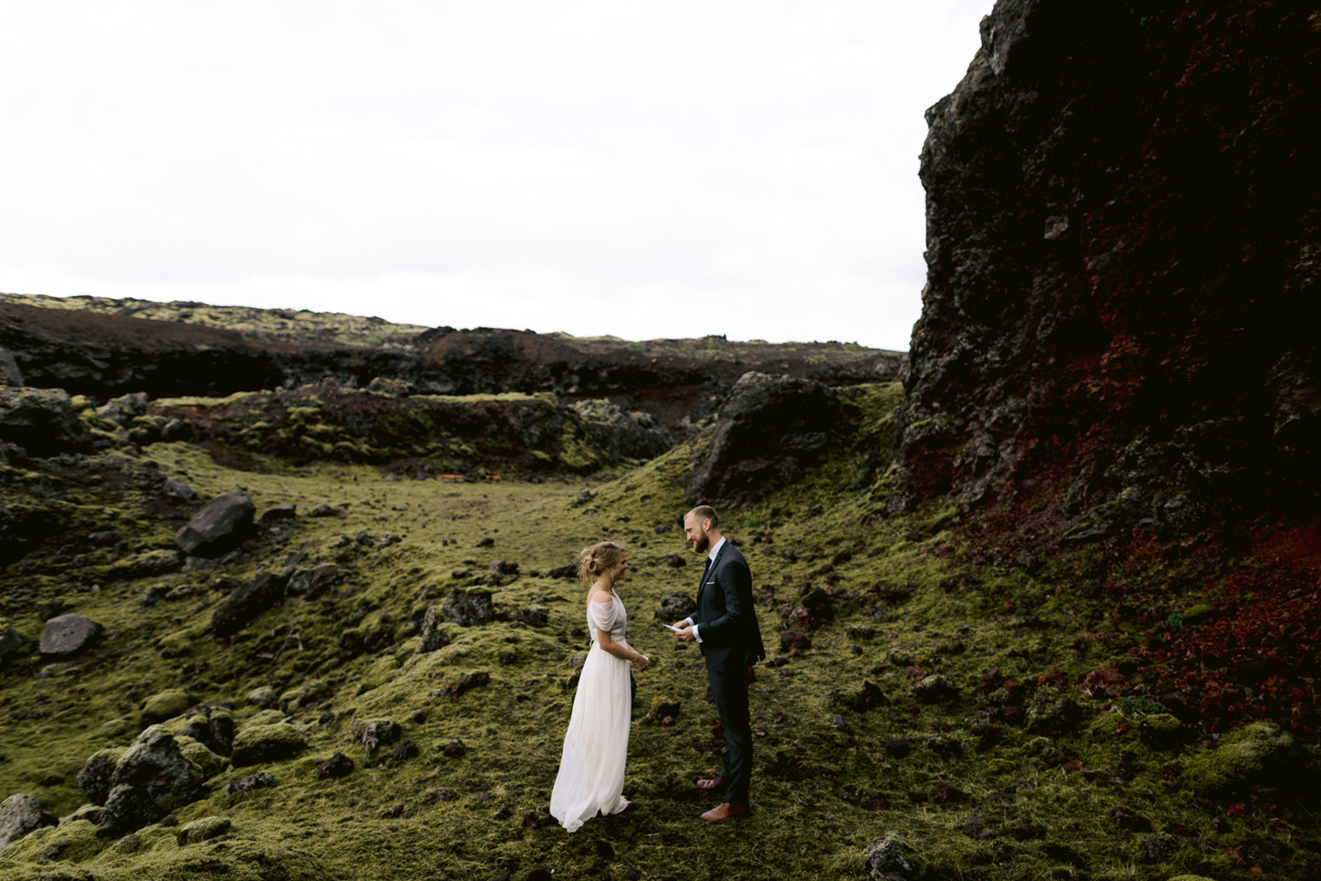 iceland-epic-elopement-photos-south-coast-wedding-ceremony-050.jpg