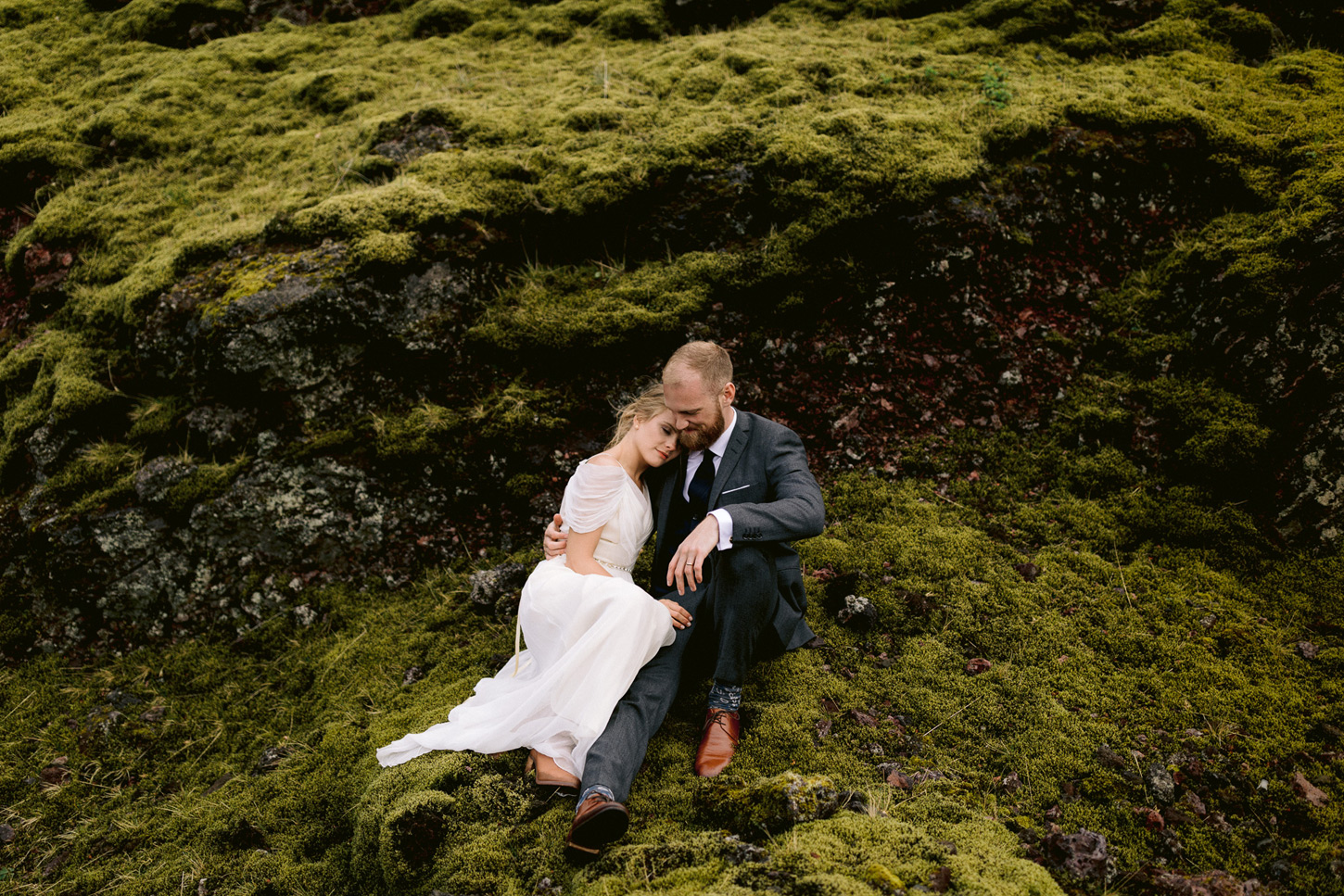 iceland-epic-elopement-photos-south-coast-wedding-ceremony-055.jpg
