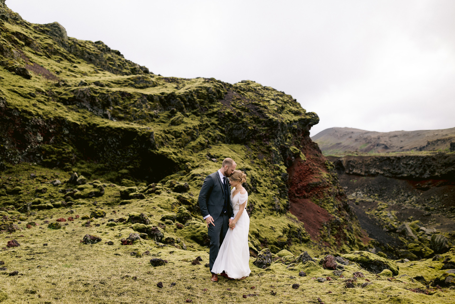 iceland-epic-elopement-photos-south-coast-wedding-ceremony-058.jpg