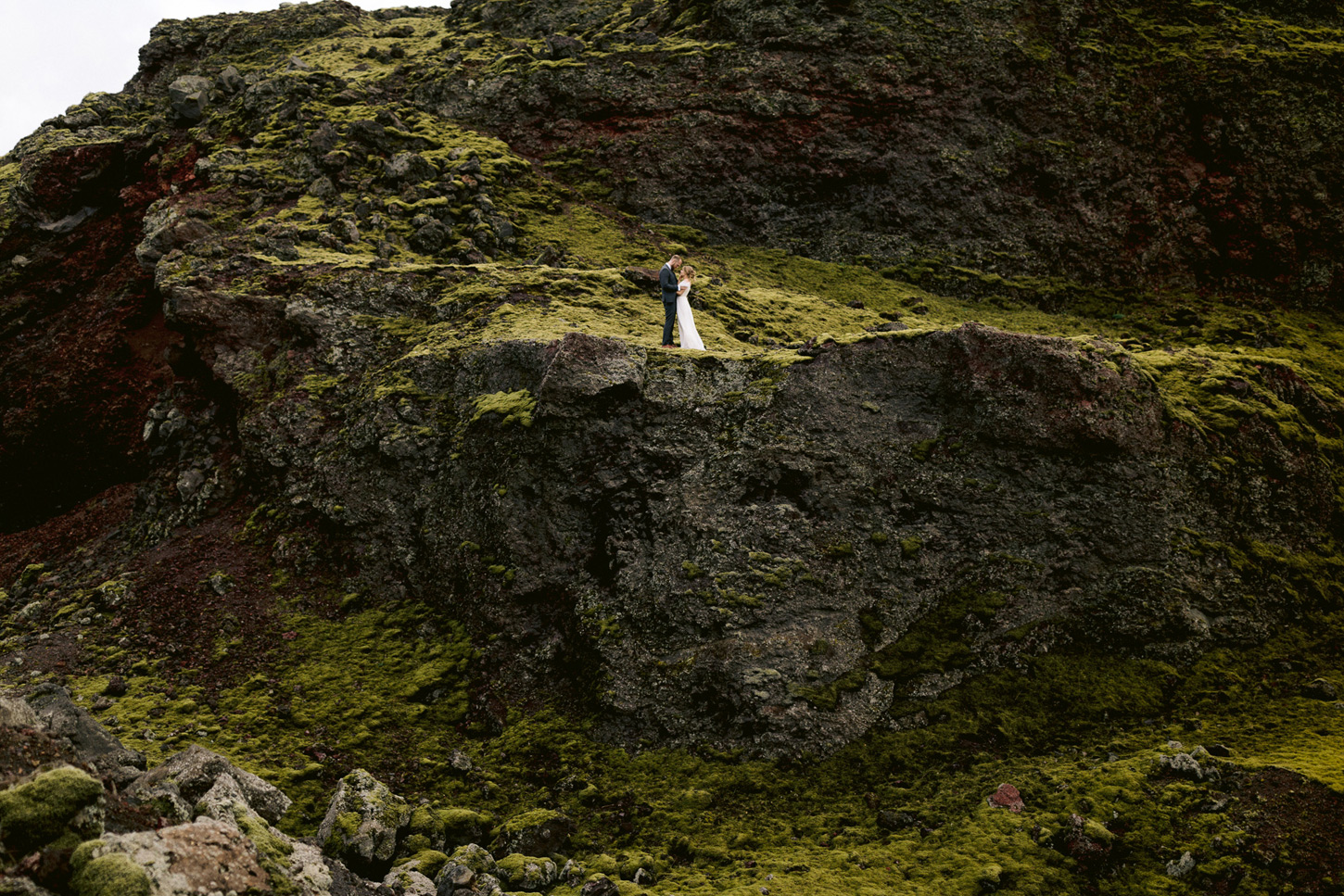 iceland-epic-elopement-photos-south-coast-wedding-ceremony-059.jpg