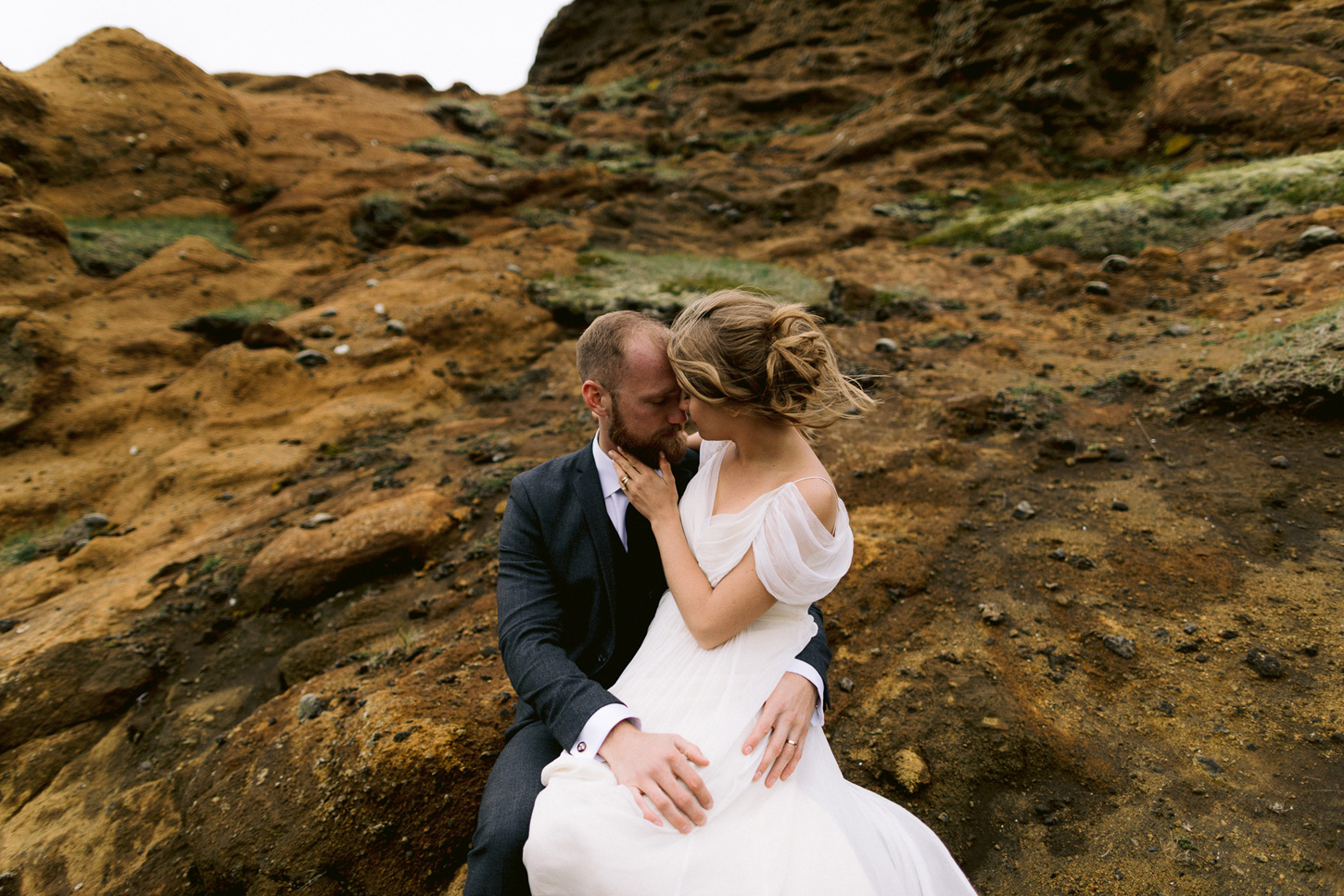 iceland-epic-elopement-photos-south-coast-wedding-ceremony-078.jpg