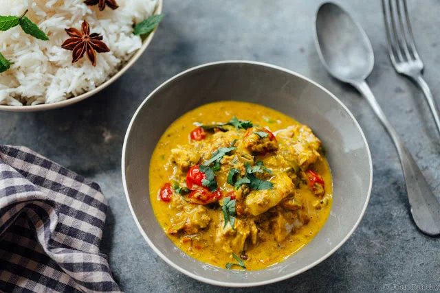 Fish curry with coconut, lemongrass and kaffir lime sauce