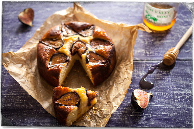 Fig, almond and yogurt cake with a warm honey glaze