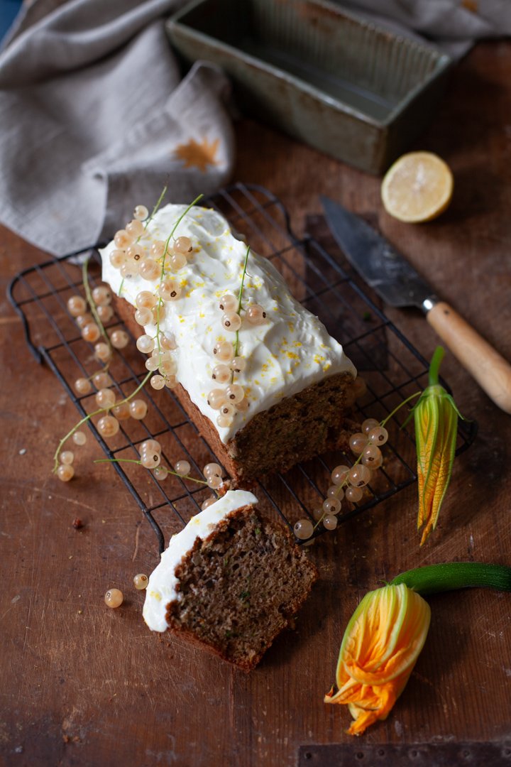 Courgette & lemon loaf cake-5.jpg