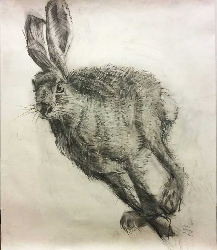 www.mariosimitis.com Mario Simitis- Künstler Mario Simitis Zugang zur Kunst und sein Umgang mit Menschlichem hat rückblickend seit jeher das NUU in seiner Essenz berürt. Seine Leichtigkeit, Tiefe und Humor spiegeln sich in Leben und Werk wieder. Ab 2019 ist er Ansprechperson für Ausstellungen im NUU..