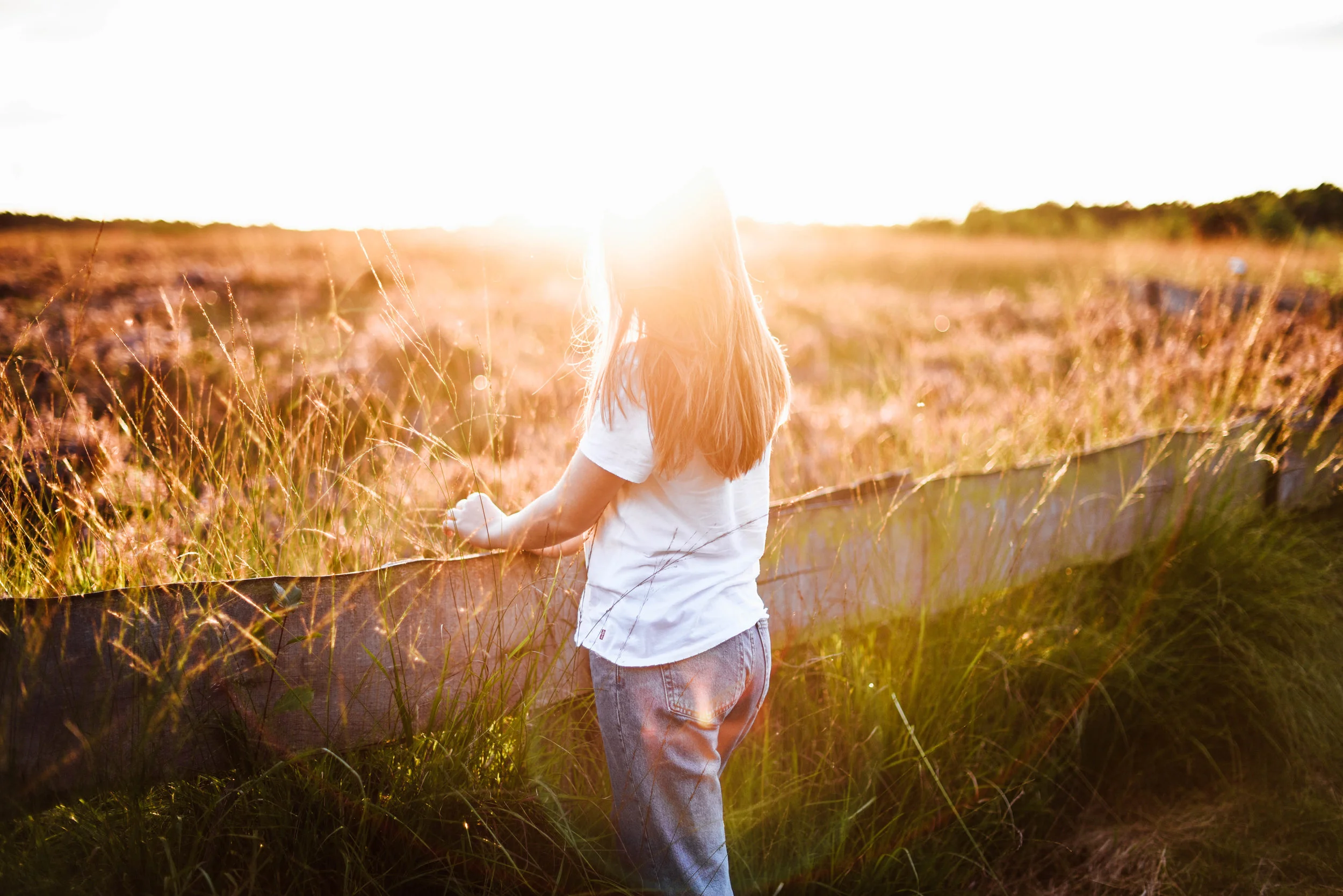 photography-travel-lifestyle-portrait-wedding-münster-fotograf-creative-gretacaptures-young-vibrant-sunset-adventure-goldenhour