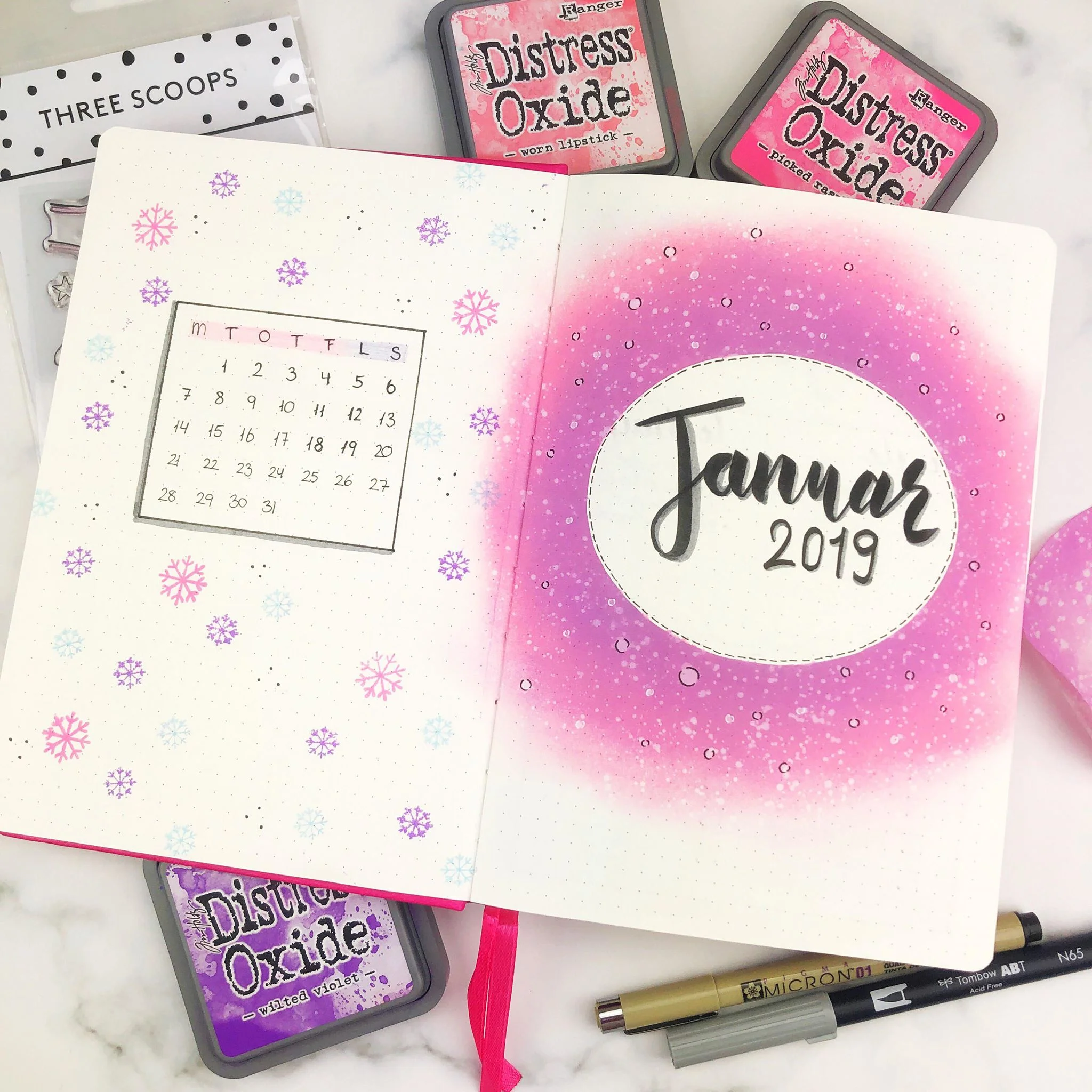 ThreeScoops_Nadja_bujo5.jpg