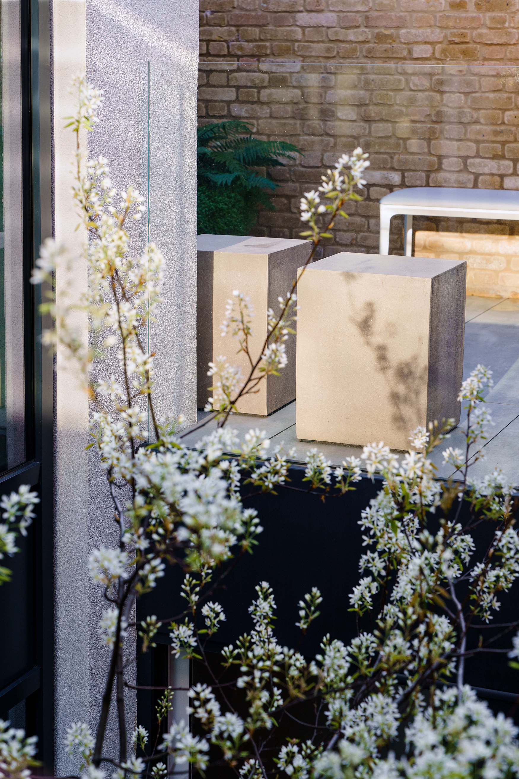 tom_simpson_design_court_yard-05.jpg