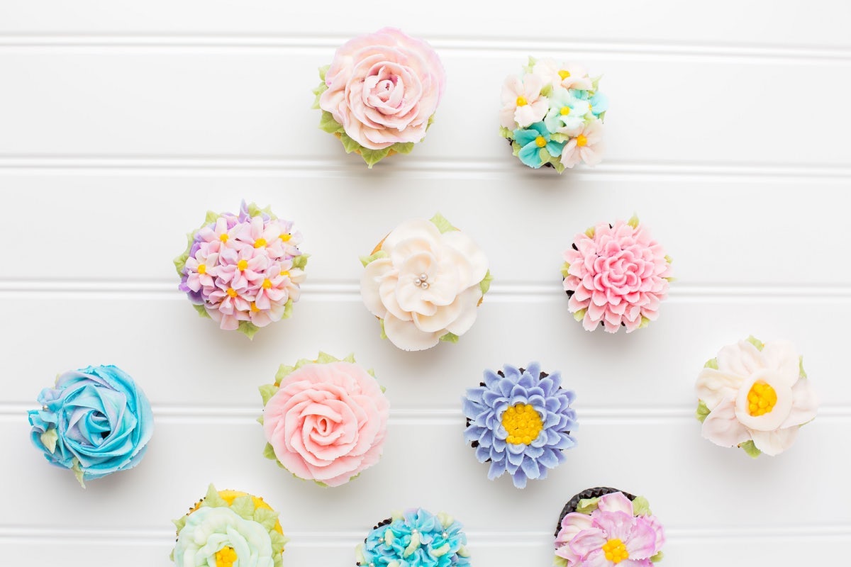 launch your own cupcake business.jpeg
