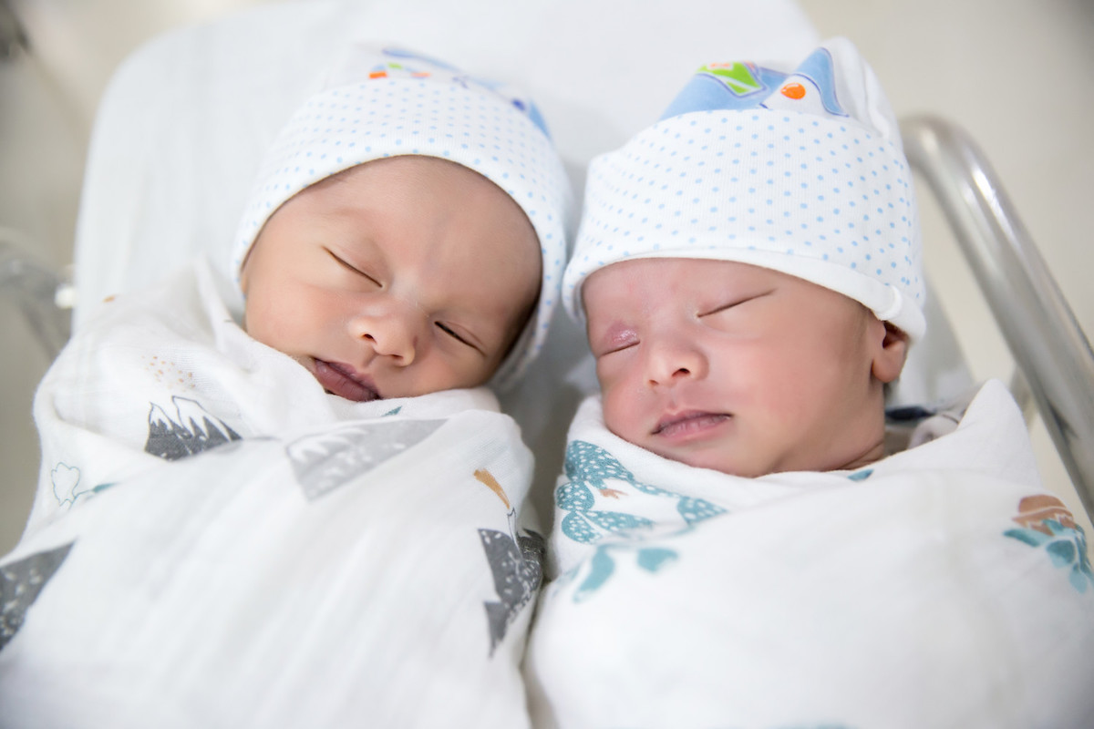 having twins.jpg