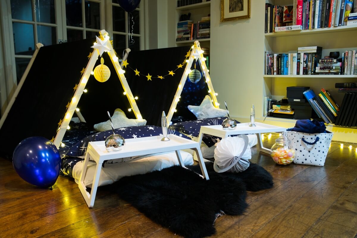 space+themed+sleepover+party+london.jpg