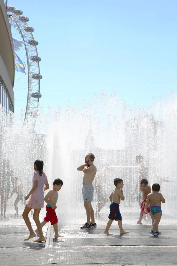 southbank+fountains+London+water.jpg
