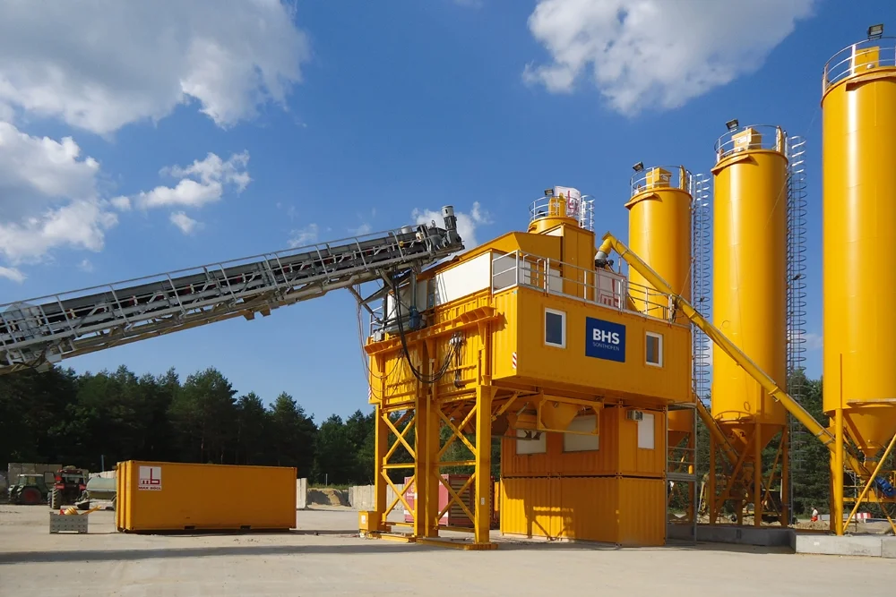 TENSOR har levert ca 50 ferdigbetongfabrikker rundt om i Norge. Kapasiteten er avhengig av hva som kreves, men blandere kan leveres fra 0,5 til 9m³,så fabrikker kan bygges etter ønske.Les mer...