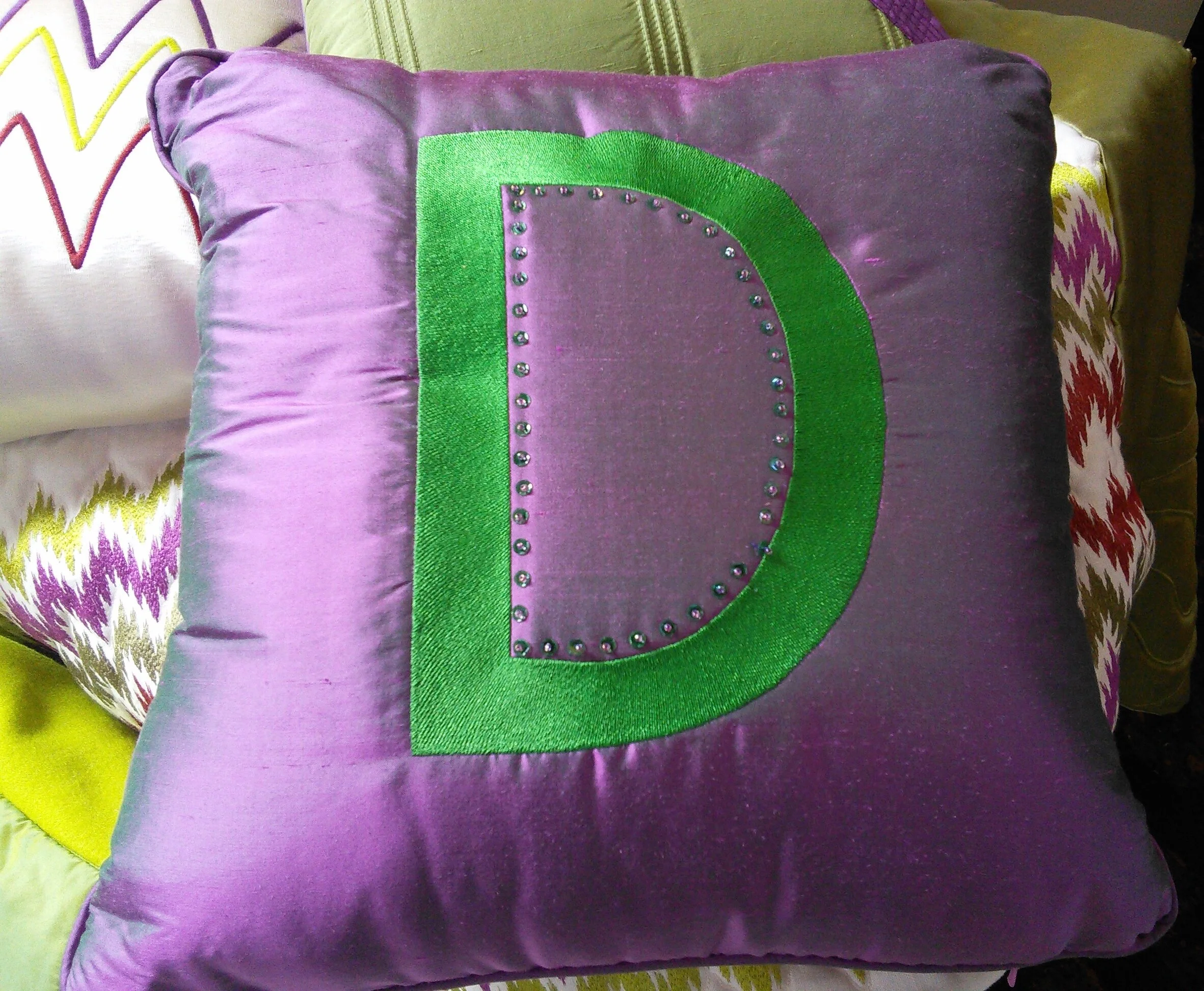 Large embroidered D£25.jpg