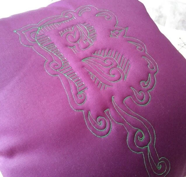 detail B shadow on wool.jpg