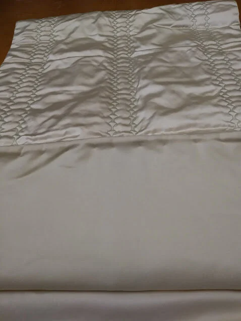 Lining in cream wool cashmere.jpg