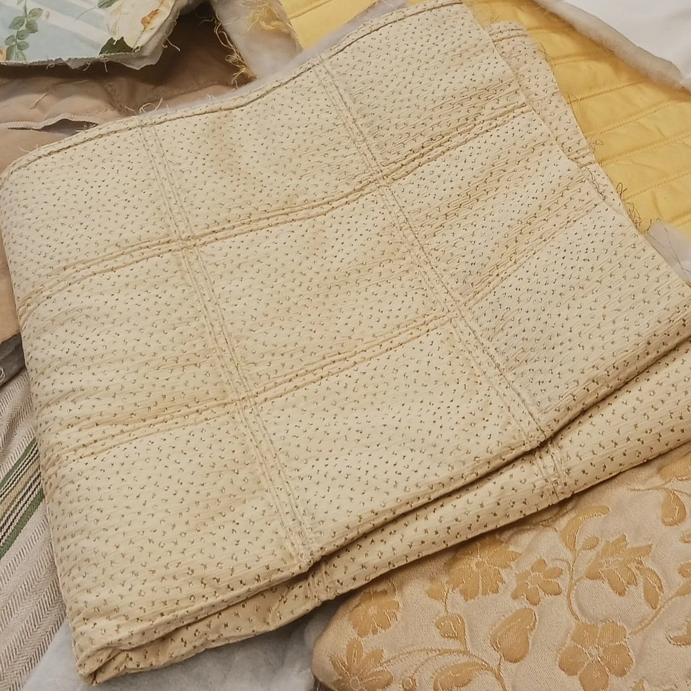 Double Italian quilted squares