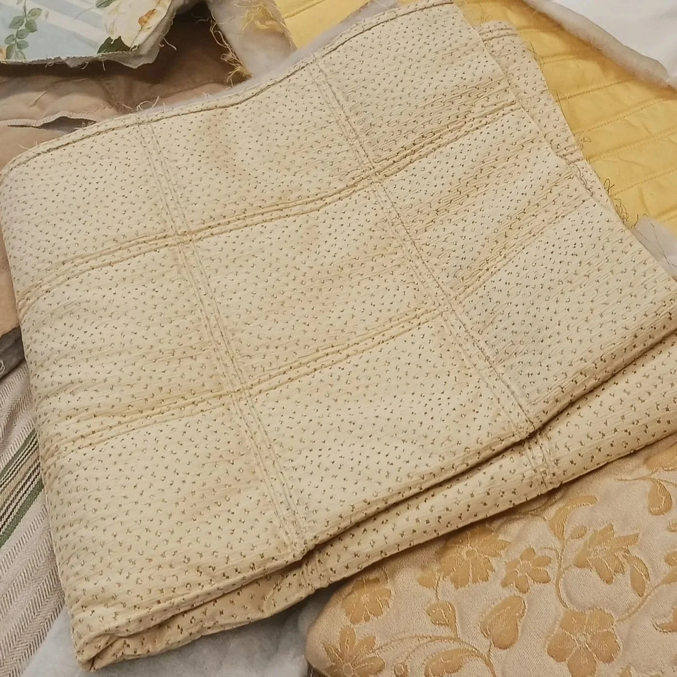 Double Italian quilted squares