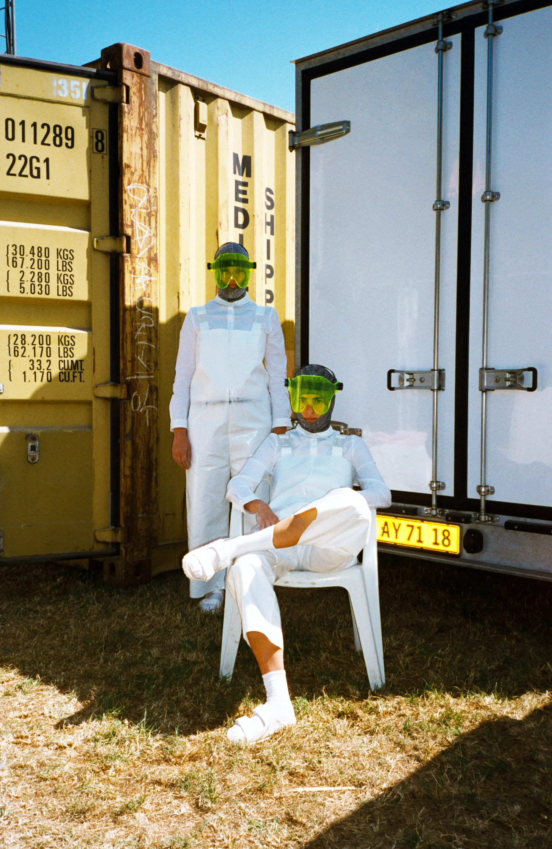 www.pleunvandijk.com_Replika_Outfits_Collab with Fred-Erik_Photo@Nahmlos_003.jpg