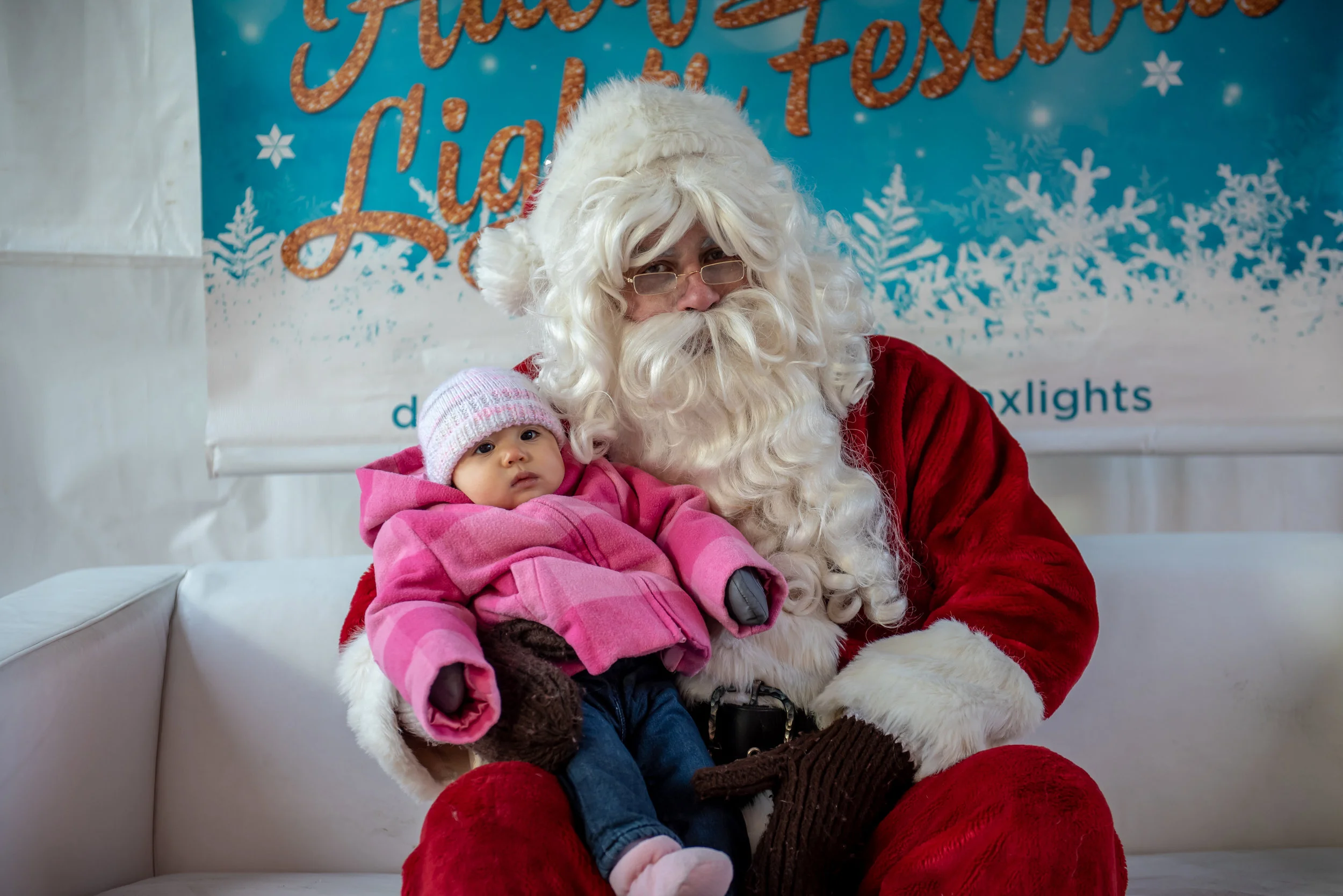 DowntownHalifax - Santa Pet Photos 2018-64.jpg