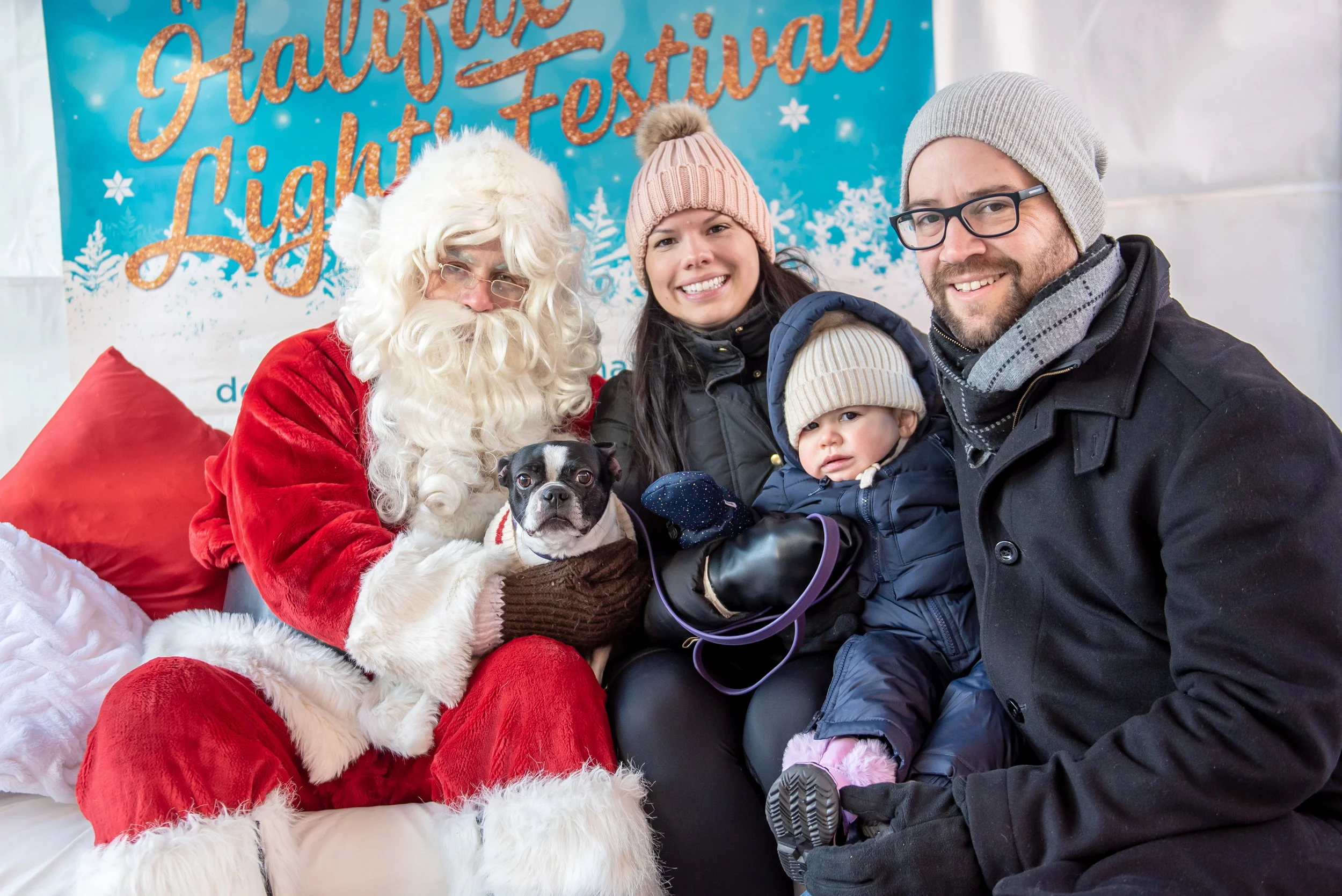 DowntownHalifax - Santa Pet Photos 2018-69.jpg