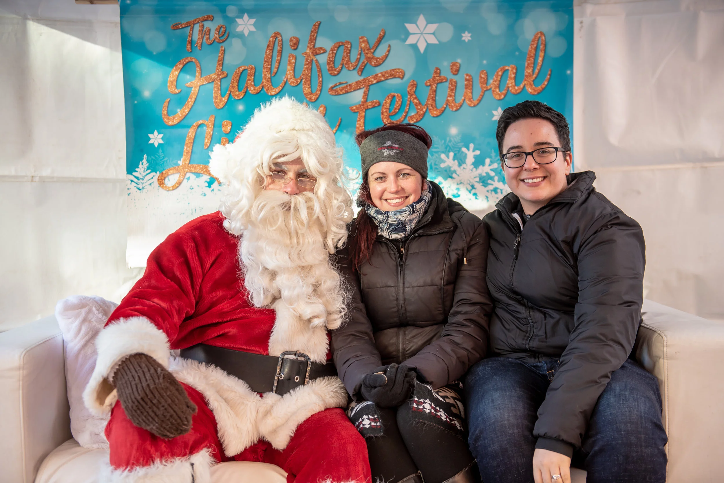 DowntownHalifax - Santa Pet Photos 2018-73.jpg