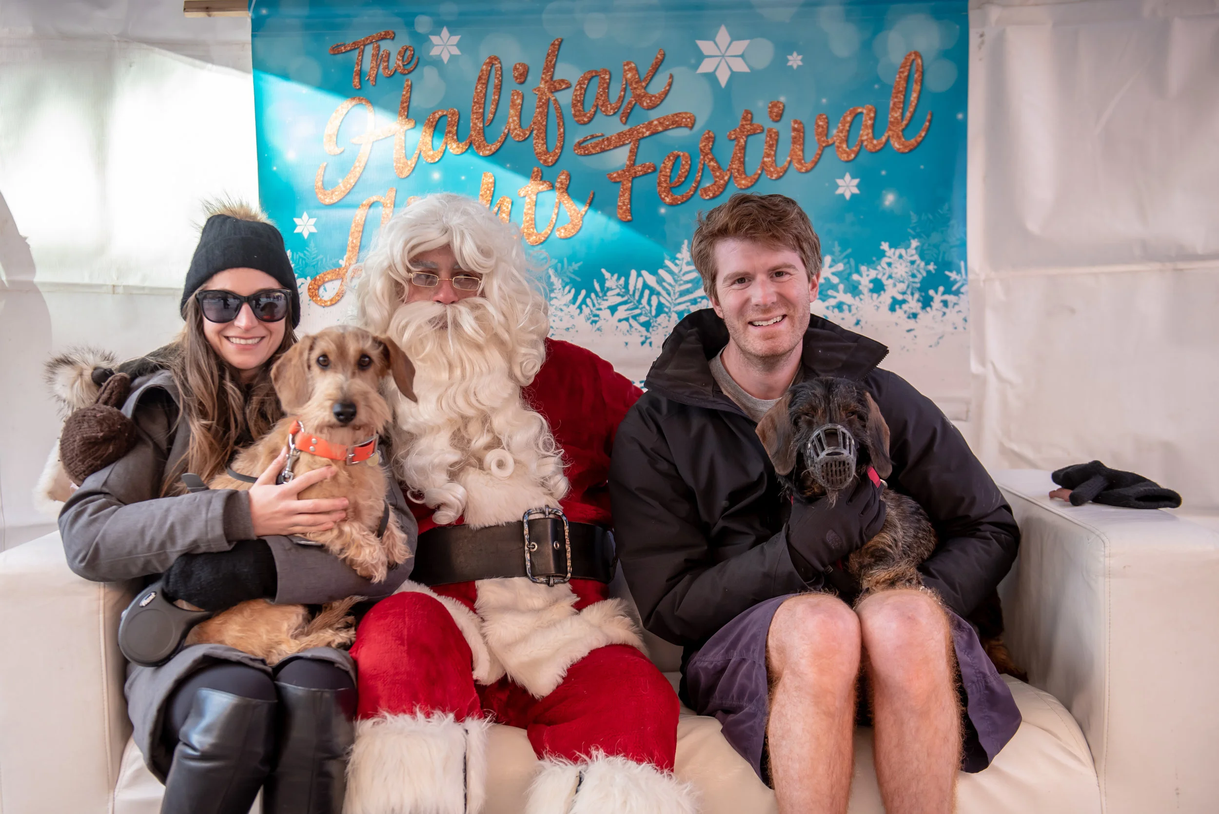 DowntownHalifax - Santa Pet Photos 2018-81.jpg