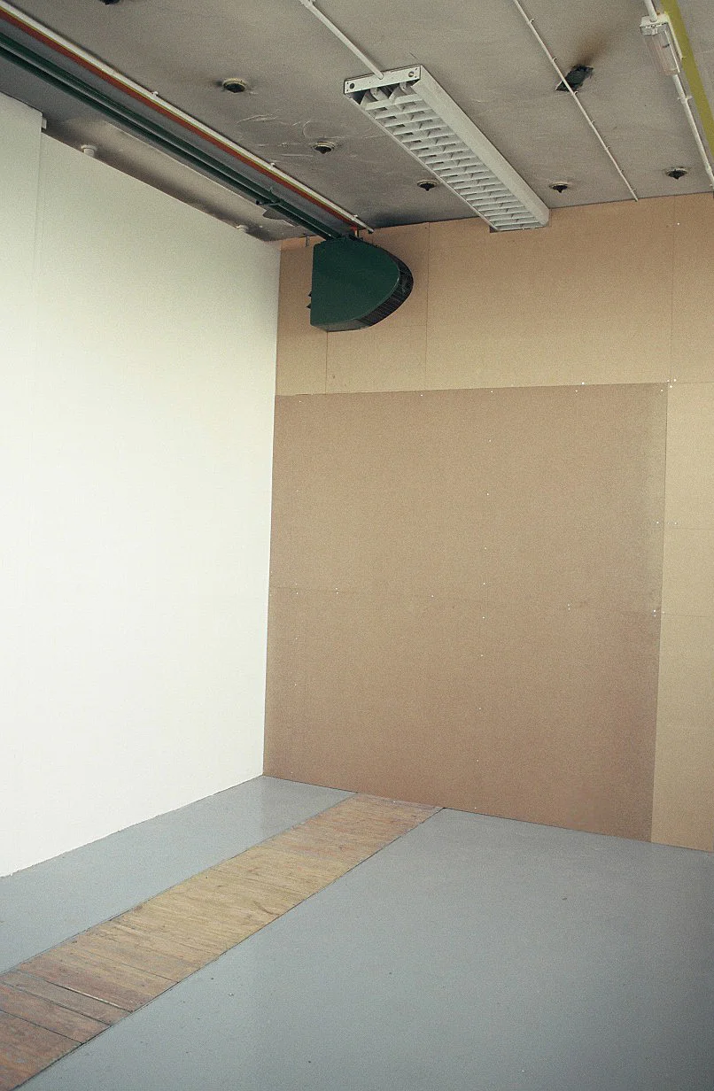 bristol-installation-spike-island-architectural-alternative-space-minimalism-illusion.jpg