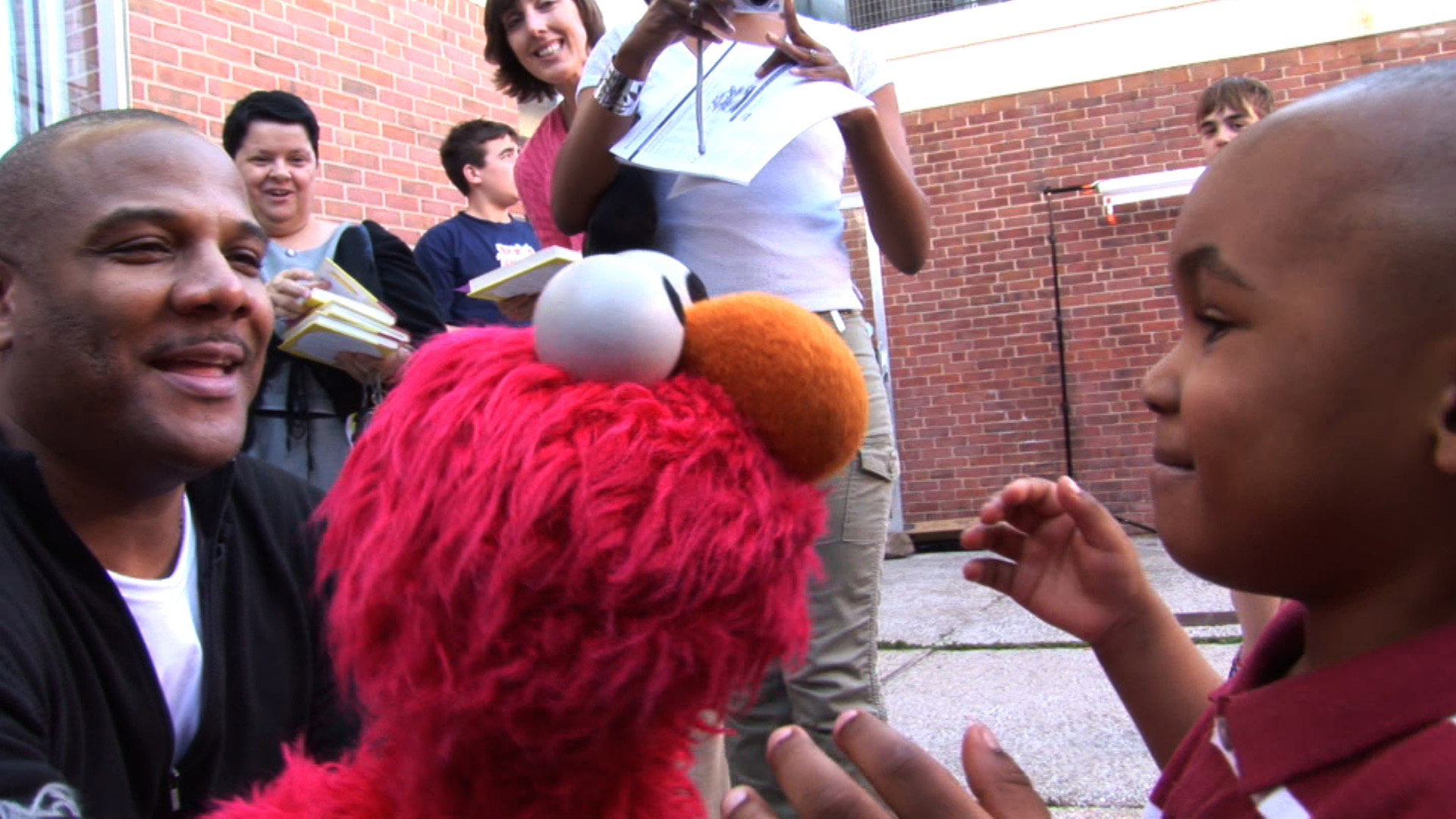 REVIEW: ‘Being Elmo: A Puppeteers Journey’ Is An Inspirational Doc About The Man Behind The Muppet READ IT HERE .