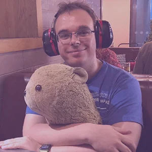 Jamie Knight + Lion Writer and Senior Research Engineer, BBC and 4ft long plushie who goes everywhere with Jamie This duo has spent almost 10 years at the BBC working on everything from iPlayer Radio to children’s gaming. Millions of people use Jamie’s code each day. Lion’s BBC career has mostly been in antelope management. Jamie has been speaking about his autistic life for over 10 years. He’s also contributed to books, magazines and co-presented a podcast series for the BBC.