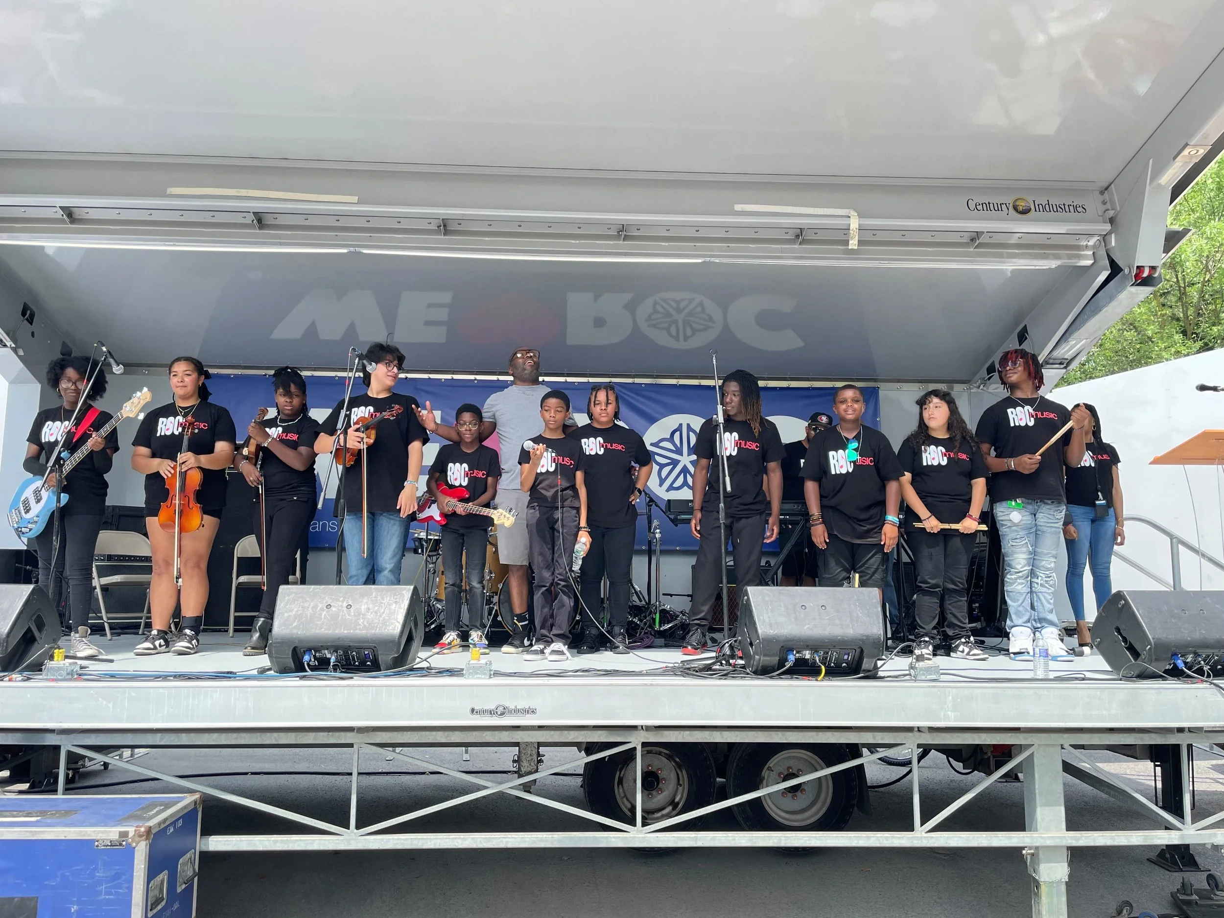 August: Clarissa St. Reunion