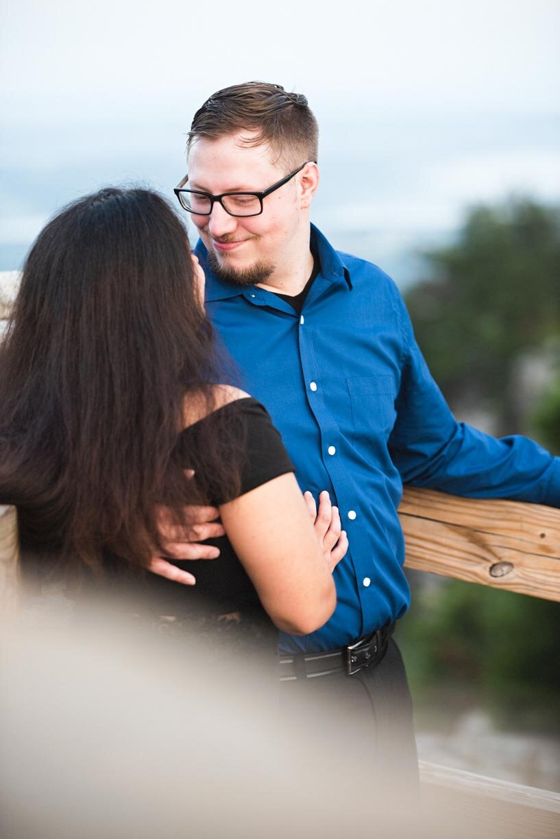  Offbeat Bride's engagement photos at PIlot mountain and Golden Road Vineyards. 