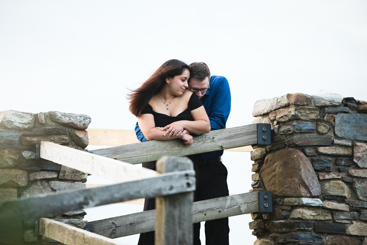  Offbeat Bride's engagement photos at PIlot mountain and Golden Road Vineyards. 