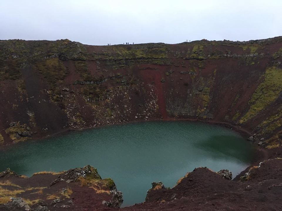 Keri ð, the volcanic crater lake