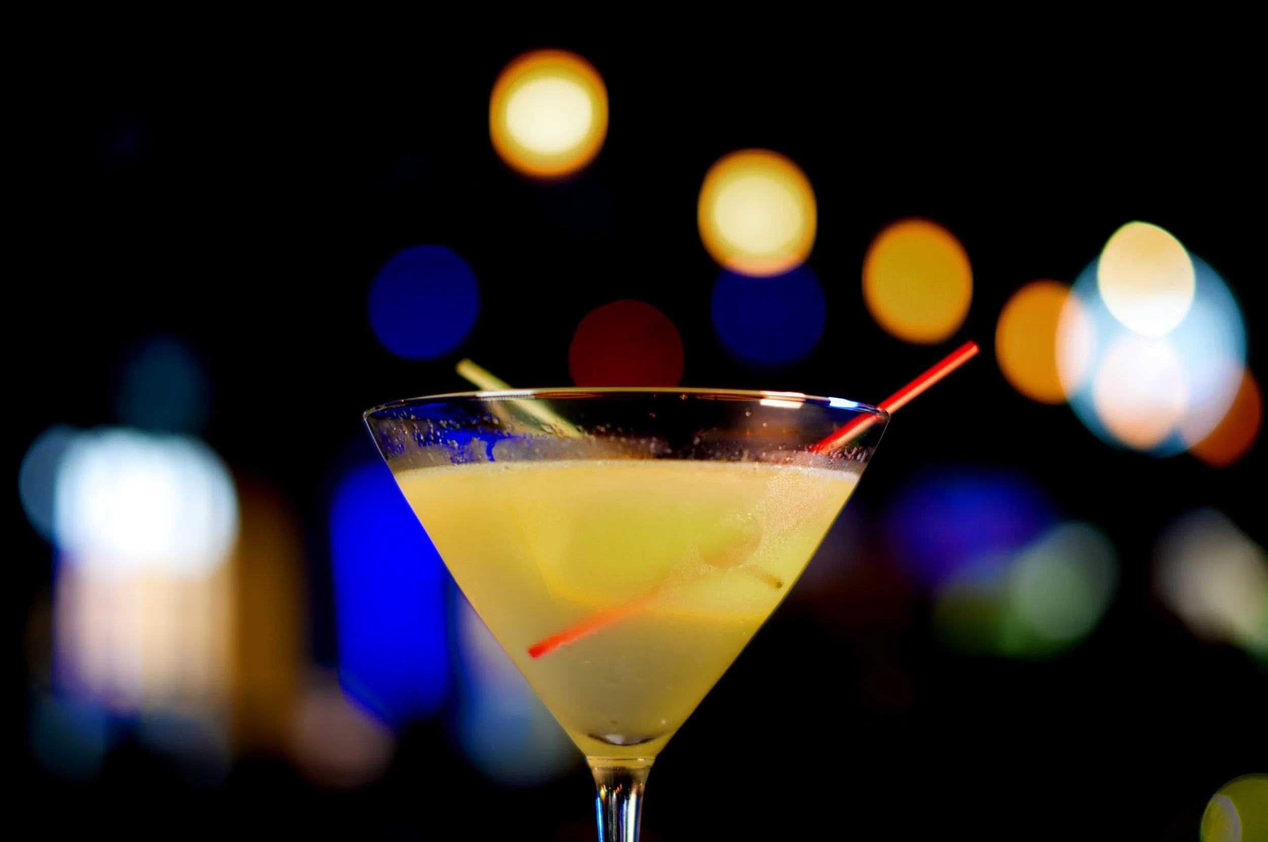 DSC05539 cocktail lemon.jpg