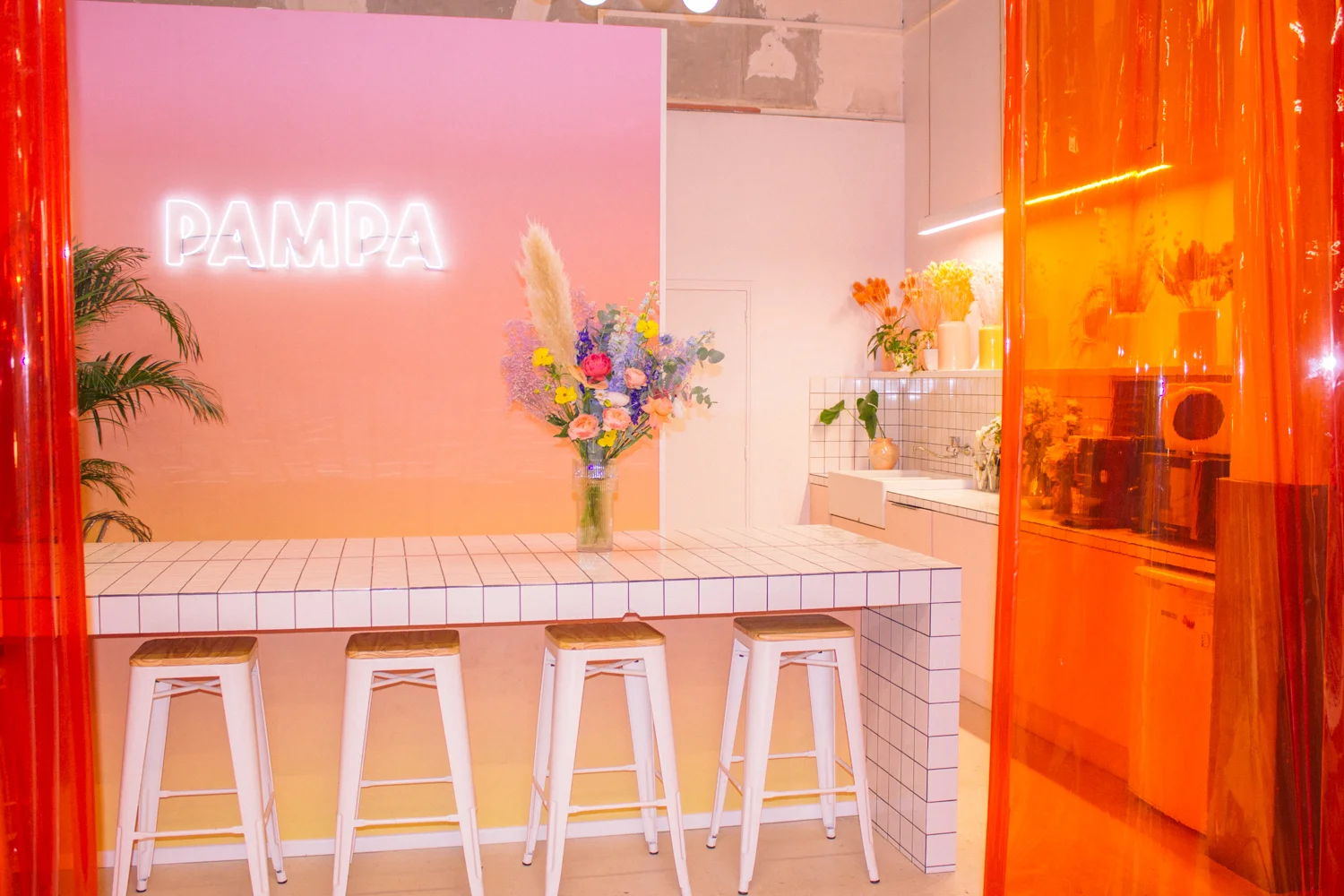 pampa-club-neon.jpg