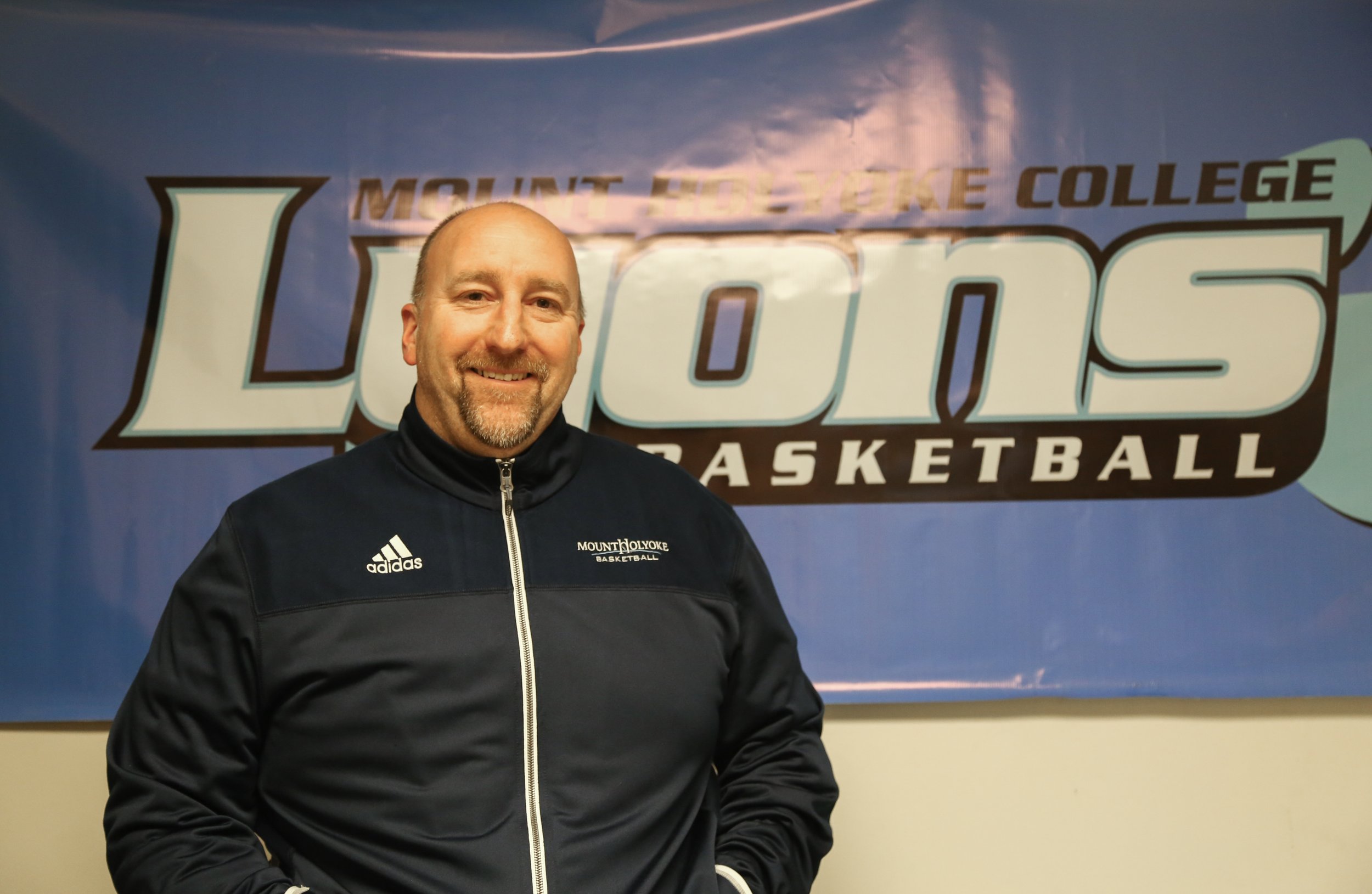 Basketball Coach of 14 years leaves mid-season