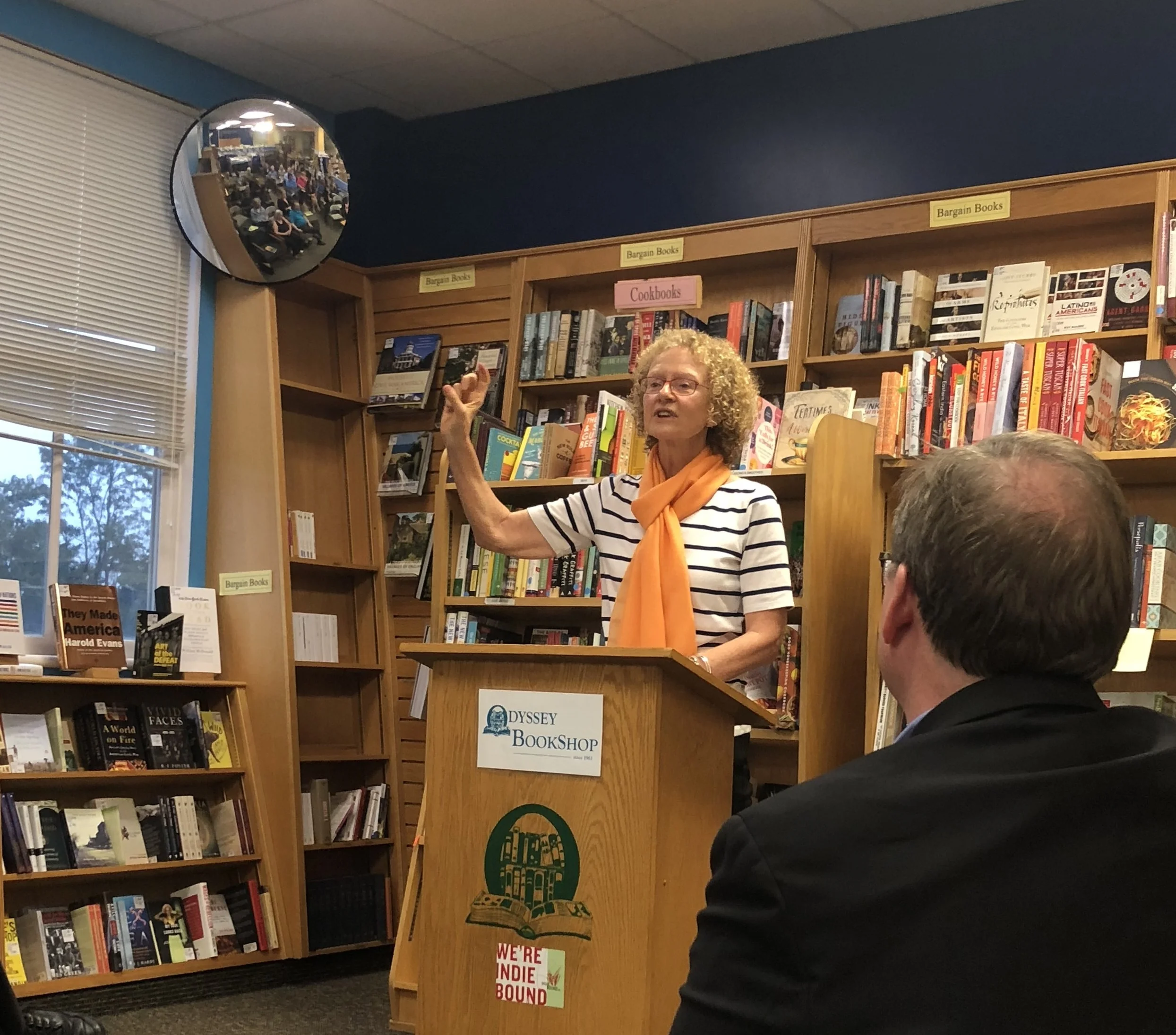 Photo by Lily Reavis ’21 Eva Paus speaks about her new book titled “Confronting Dystopia” at the Odyssey Bookstore on Oct. 9.
