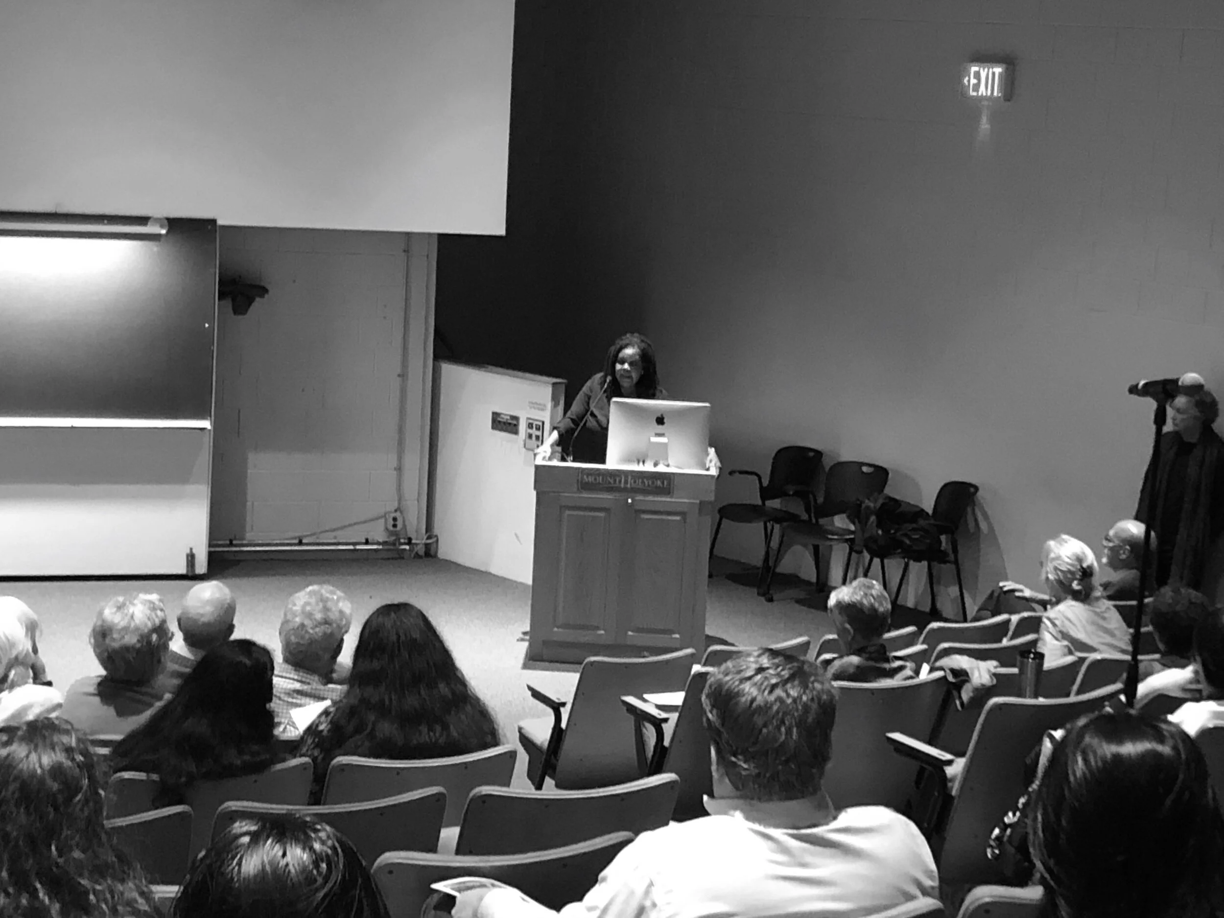 Photo by Anna Kane ’20Annette Gordon-Reed discusses the relationship between Thomas Jefferson and Sally Hemings during her lecture, “The Hemings Family - Life After Monticello.”